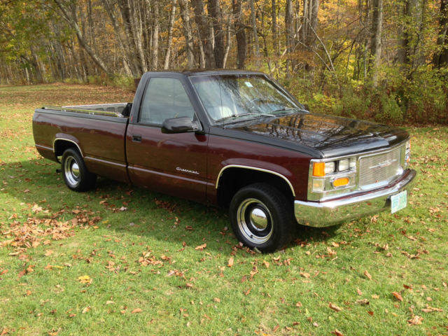 1990 Black over Black Cherry Chevrolet C/K Pickup 1500 Standard Cab Pickup