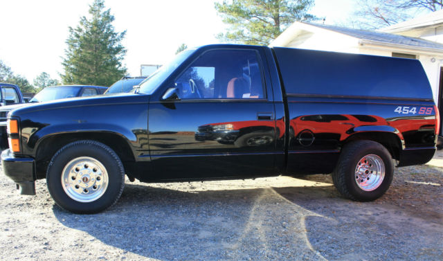 1990 Black Chevrolet C/K Pickup 1500 Standard Cab Pickup