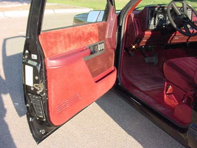 1990 Black Chevrolet C/K Pickup 1500 Standard Cab Pickup
