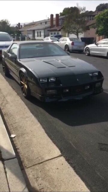 1990 Black Chevrolet Camaro Coupe