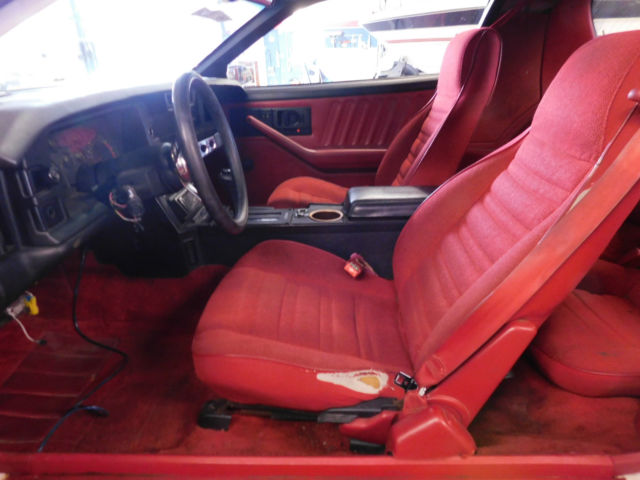 1990 White Chevrolet Camaro