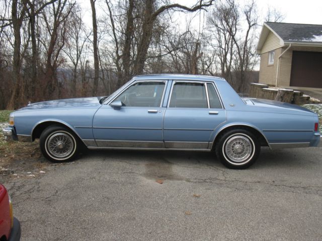 1990 Blue Chevrolet Caprice Sedan