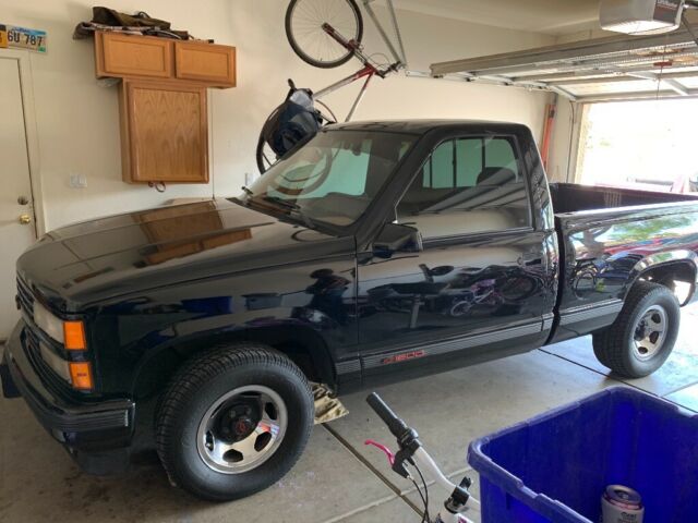 1990 Black Chevrolet C/K Pickup