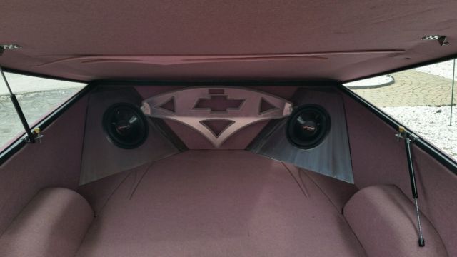 1990 Red Chevrolet C/K Pickup 1500 Regular Cab 2D