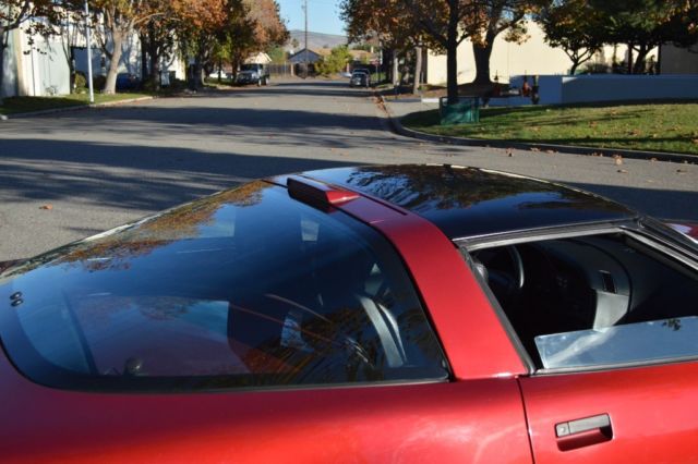 1990 Red Chevrolet Corvette Coupe