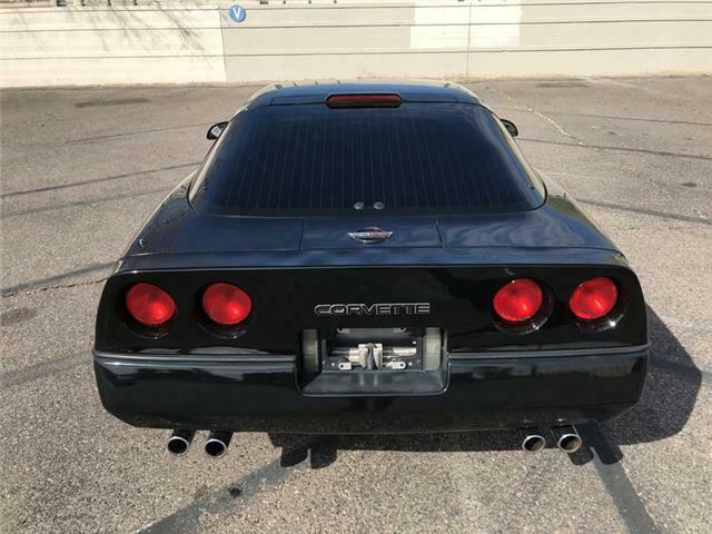 1990 Black Chevrolet Corvette Coupe