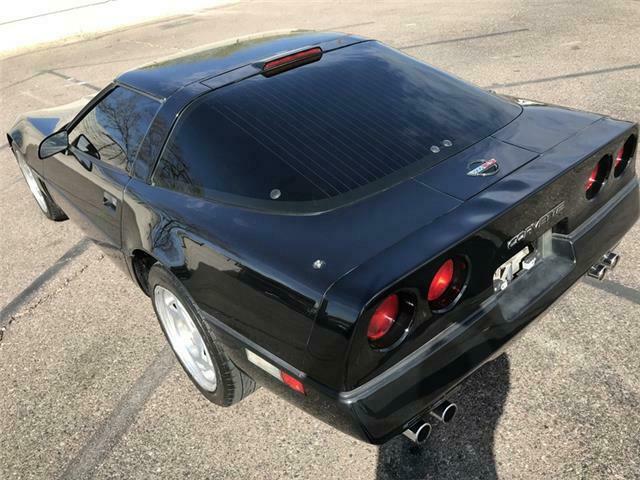 1990 Black Chevrolet Corvette Coupe