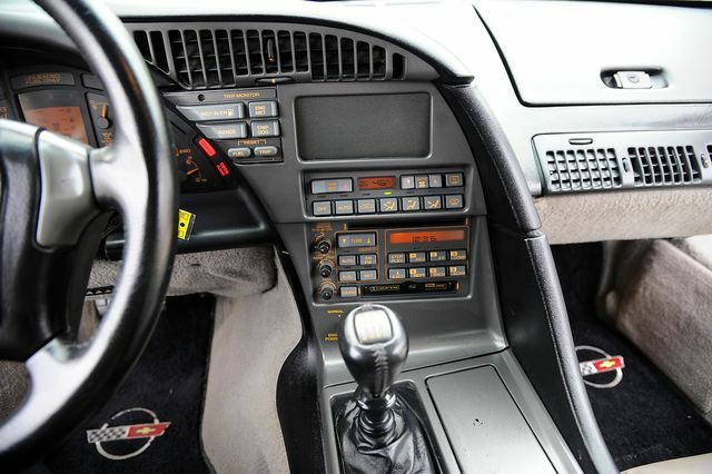 1990 Black Chevrolet Corvette Coupe