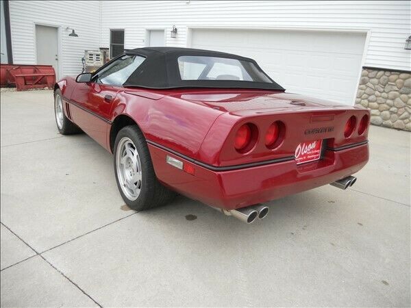1990 Burgundy Chevrolet Corvette Convertible