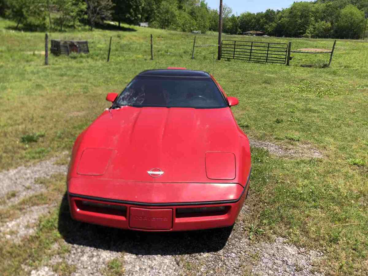 1990 Red Chevrolet Corvette Hatchback