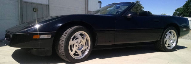 1990 Black Chevrolet Corvette Convertible
