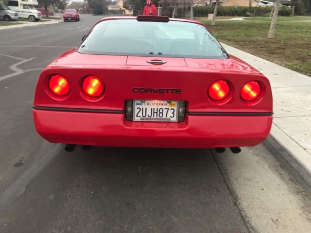 1990 Red Chevrolet Corvette Coupe