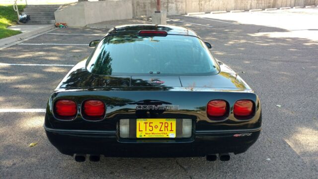 1990 Black Chevrolet Corvette Coupe