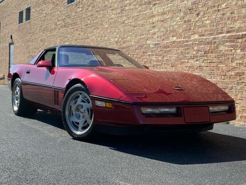 1990 Red Chevrolet Corvette Hatchback
