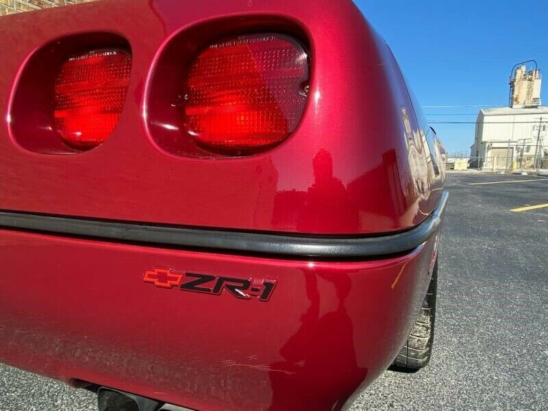 1990 Red Chevrolet Corvette Hatchback