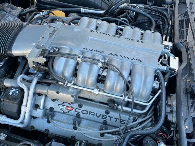 1990 Red Chevrolet Corvette Hatchback