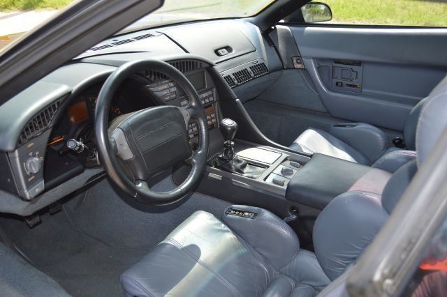 1990 Black Chevrolet Corvette --