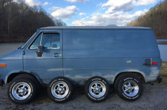 1990 Blue Chevrolet G20 Van Cargo Van