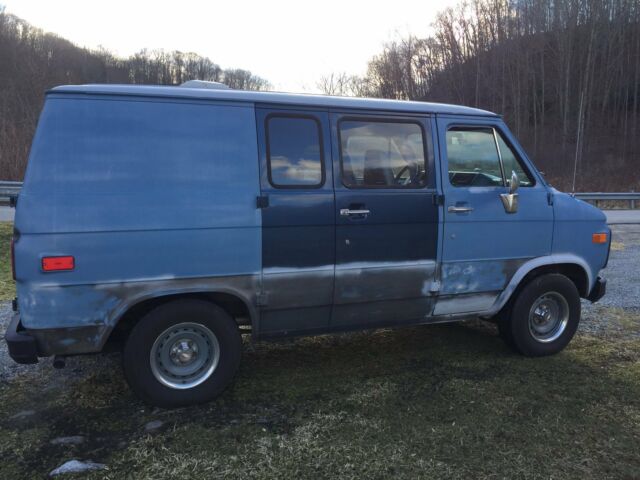 1990 Blue Chevrolet G20 Van Cargo Van