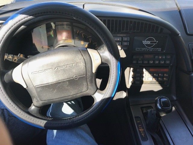 1990 Blue Chevrolet Corvette Coupe