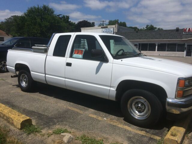 1990 White Chevrolet C/K Pickup 1500 Extended Cab Pickup