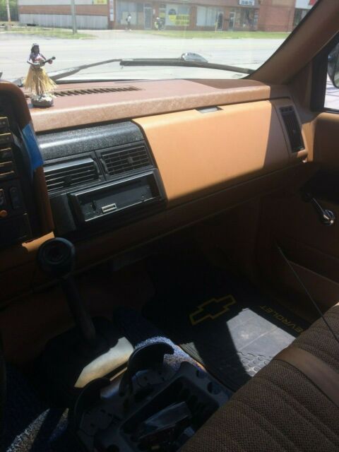 1990 White Chevrolet C/K Pickup 1500 Extended Cab Pickup