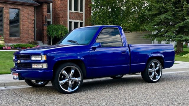 1990 Blue Chevrolet C/K Pickup 1500 Standard Cab Pickup