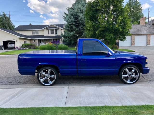 1990 Blue Chevrolet C/K Pickup 1500 Standard Cab Pickup