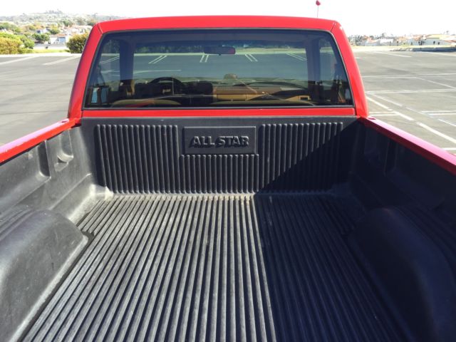 19900000 Red Chevrolet Silverado 1500 pickup