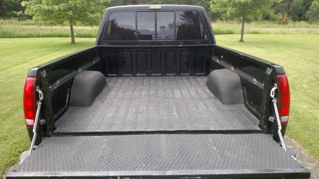 1990 Black Chevrolet Silverado 1500 Standard Cab Pickup