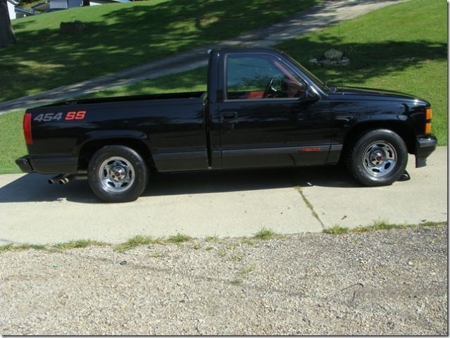 1990 Black Chevrolet C/K Pickup 1500 Standard Cab Pickup