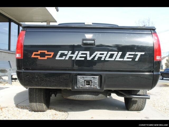 1990 Onyx Black Chevrolet C/K Pickup 1500 Truck