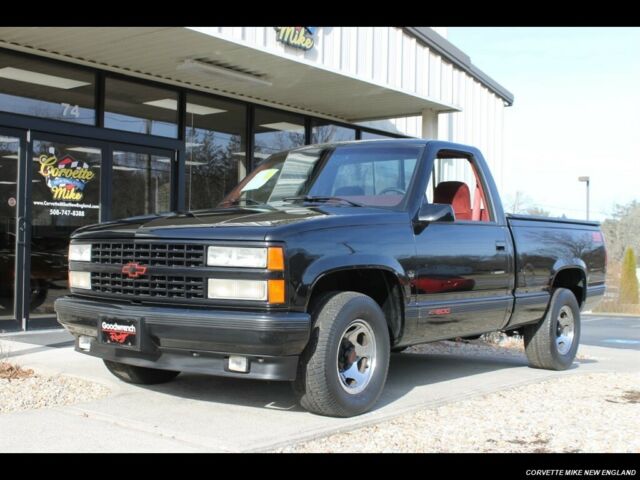 1990 Onyx Black Chevrolet C/K Pickup 1500 Truck