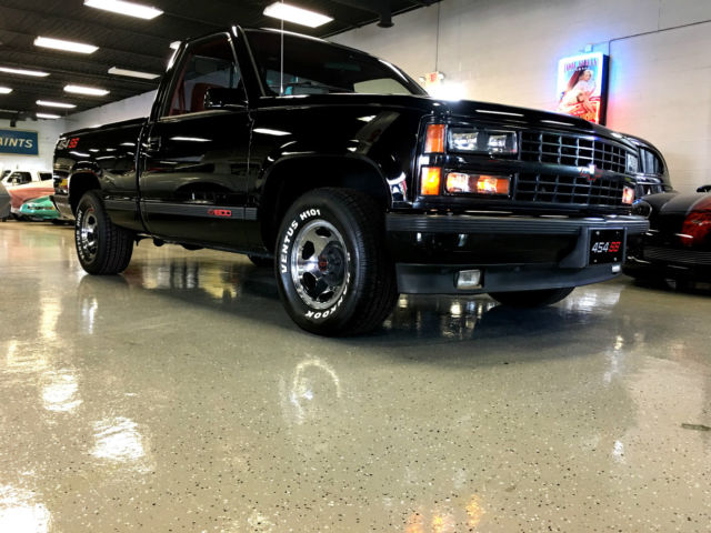 1990 BLACK Chevrolet C/K Pickup 1500 PICKUP