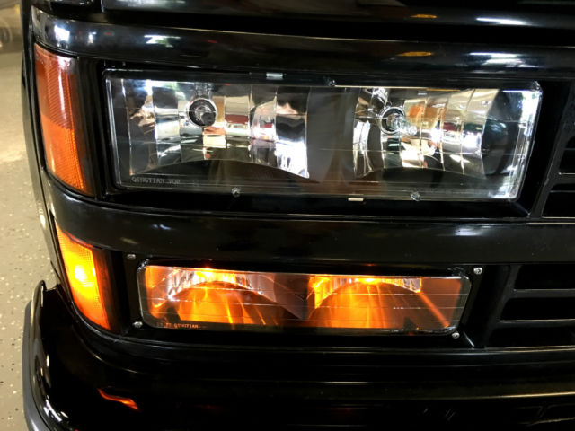 1990 BLACK Chevrolet C/K Pickup 1500 PICKUP