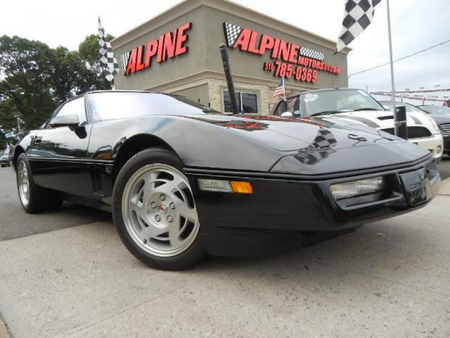 1990 Black Chevrolet Corvette Coupe