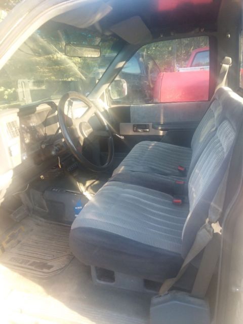 1990 Chevrolet C/K Pickup 1500 Standard Cab Pickup
