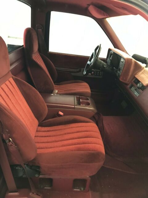 1990 Black Chevrolet C/K Pickup 1500 Pickup