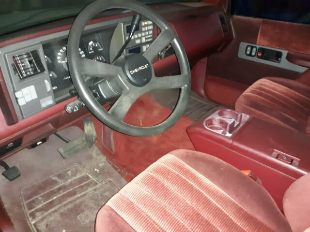 1990 Black Chevrolet C/K Pickup 1500 Pickup