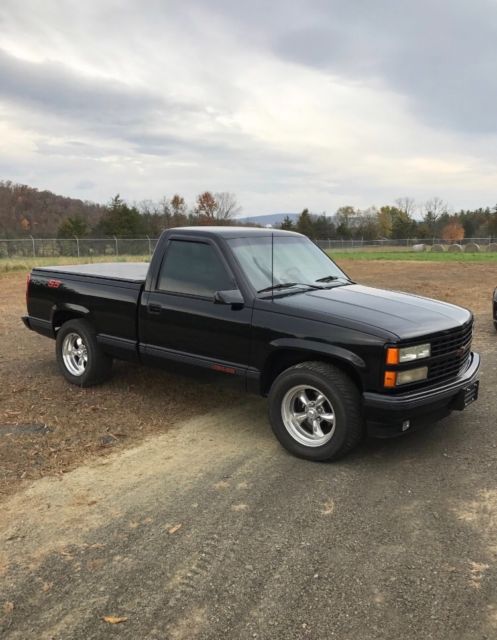 1990 Black Chevrolet C/K Pickup 1500