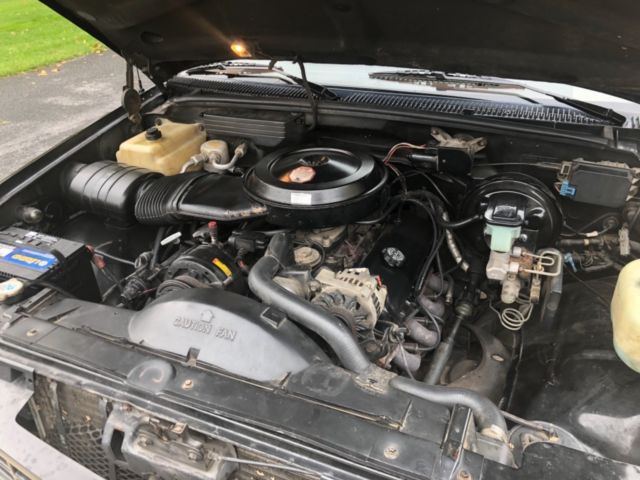 1990 Black Chevrolet C/K Pickup 1500 Standard Cab Pickup