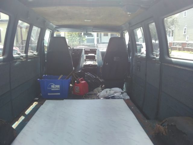 1990 Blue Chevrolet G20 Van Cab & Chassis