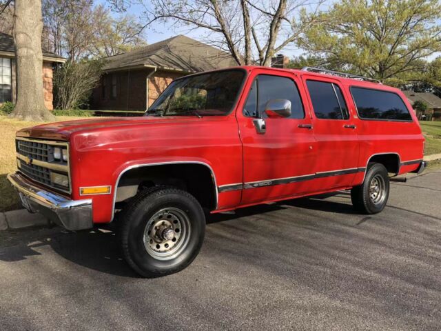 1990 Chevrolet Suburban SUV