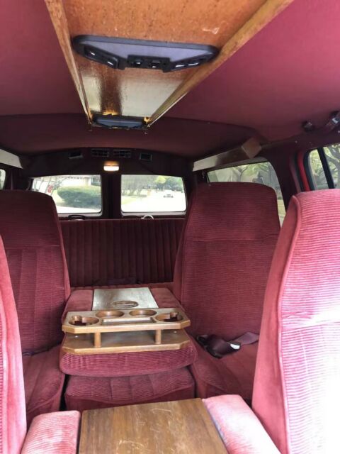 1990 Chevrolet Suburban SUV