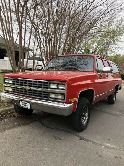 1990 Chevrolet Suburban SUV