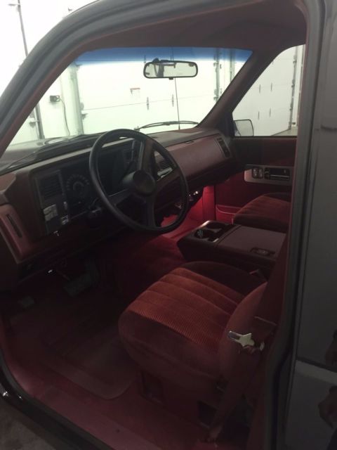 1990 Black Chevrolet C/K Pickup 1500 Cab & Chassis