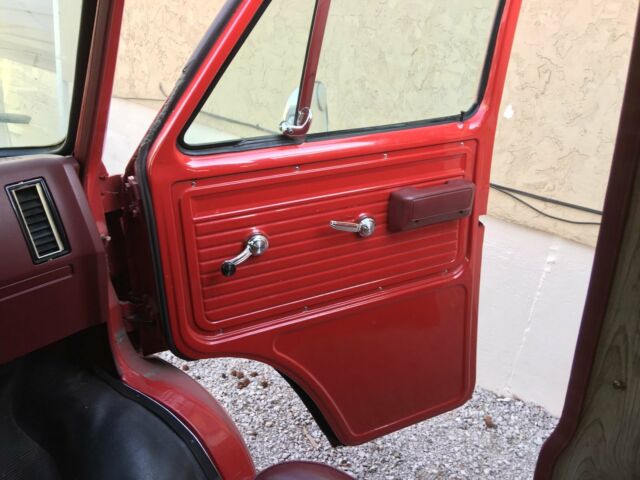 1990 Red Chevrolet Other