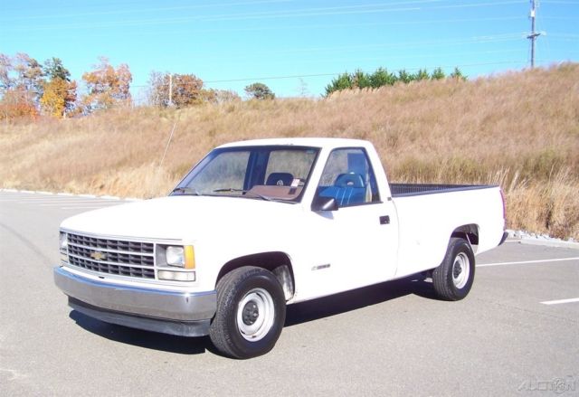 1990 White Chevrolet C/K Pickup 1500