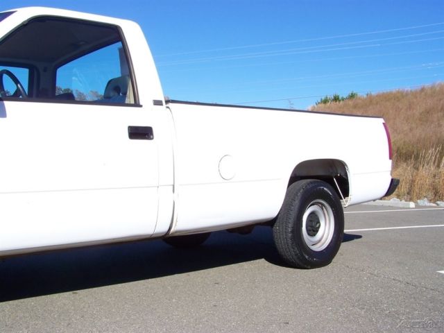 1990 White Chevrolet C/K Pickup 1500