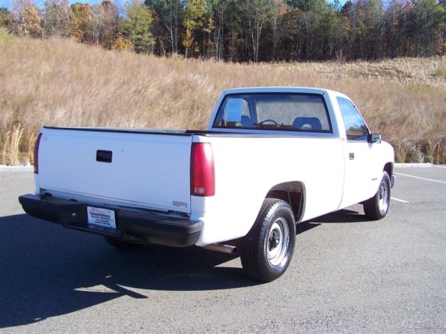 1990 White Chevrolet C/K Pickup 1500
